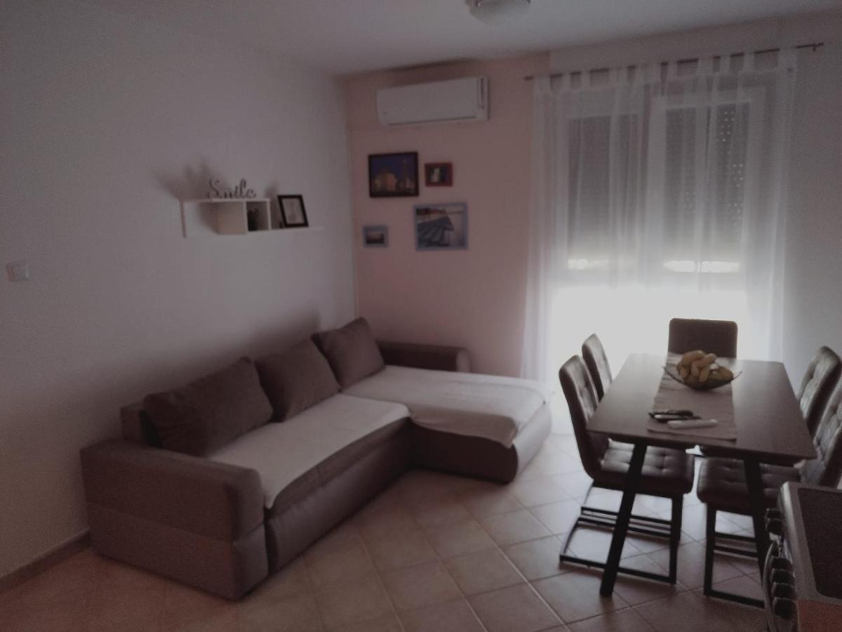 Apartment Coco Zara Esterno foto