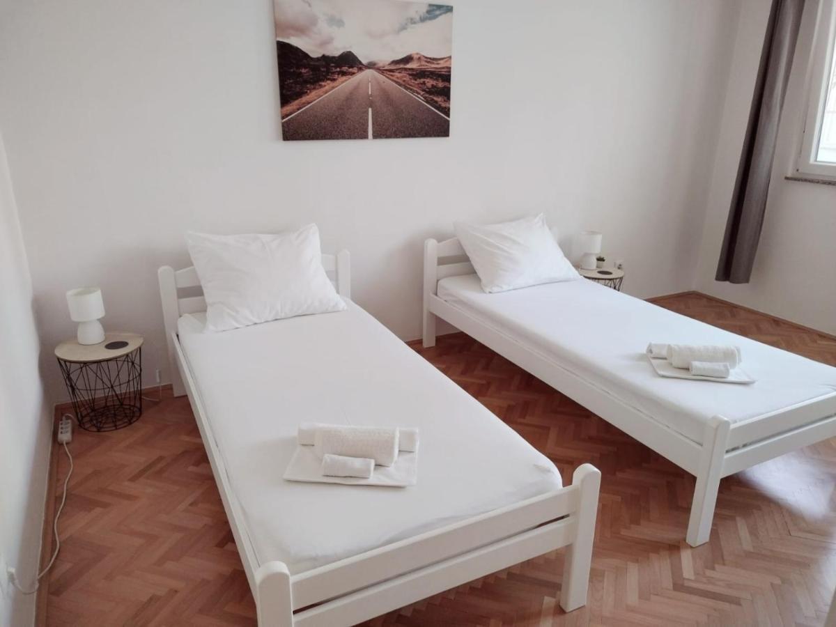 Apartment Coco Zara Esterno foto
